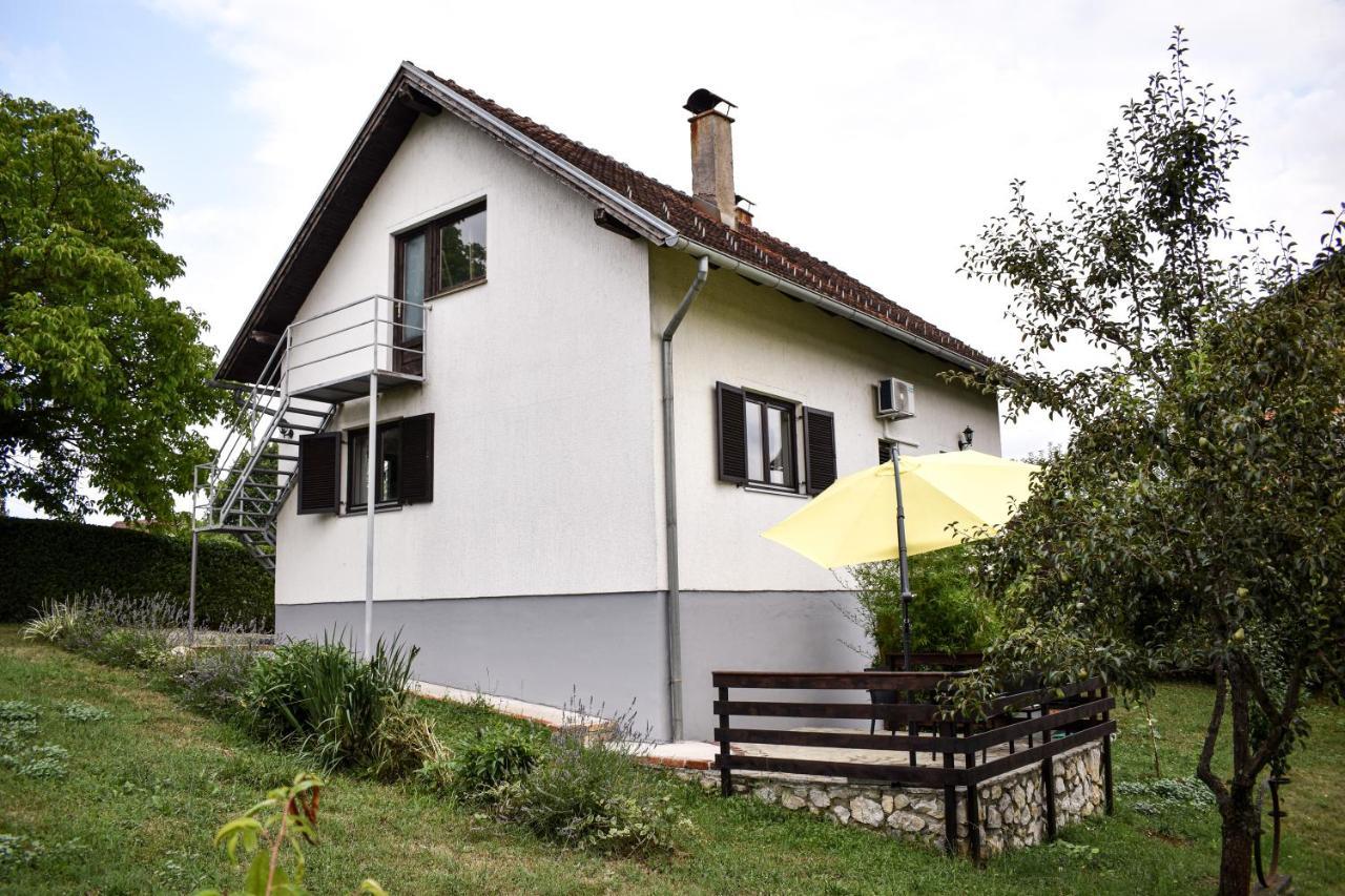 House Narta - Rastoke Apartman Szluin Kültér fotó