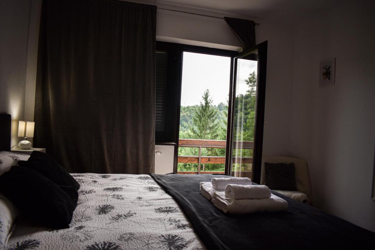 House Narta - Rastoke Apartman Szluin Kültér fotó
