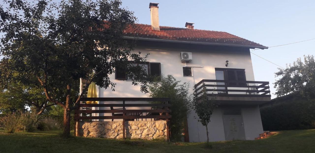 House Narta - Rastoke Apartman Szluin Kültér fotó
